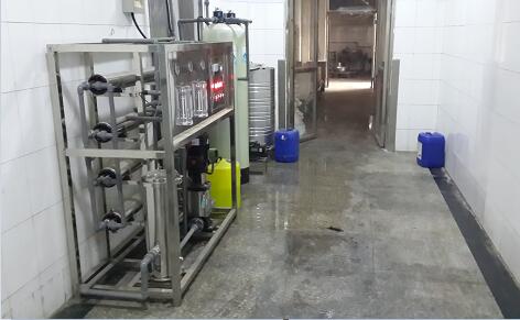 �ӱ���W(xu��)��һ���ڶ�ʳ�ò���ü�ˮ�O(sh��)��